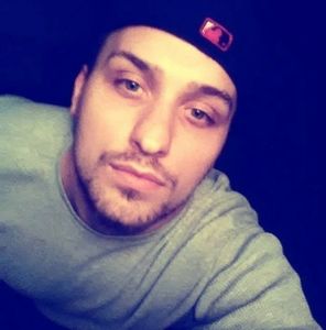 Meet your Posher, Corey